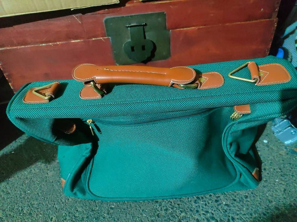 Borse: Borsa vintage verde e cuoio – Usato da Losone venduto da hcm_jvn8 1
