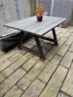 Gartentisch