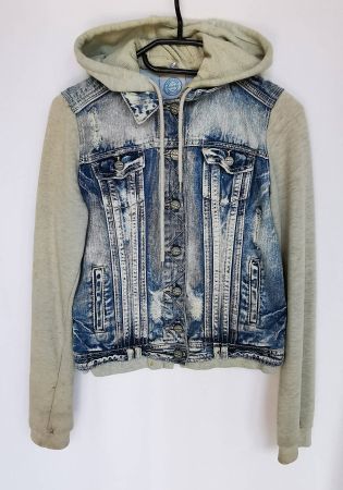 Hoodie Jeansjacke, neuwertig, Gr. XS / S