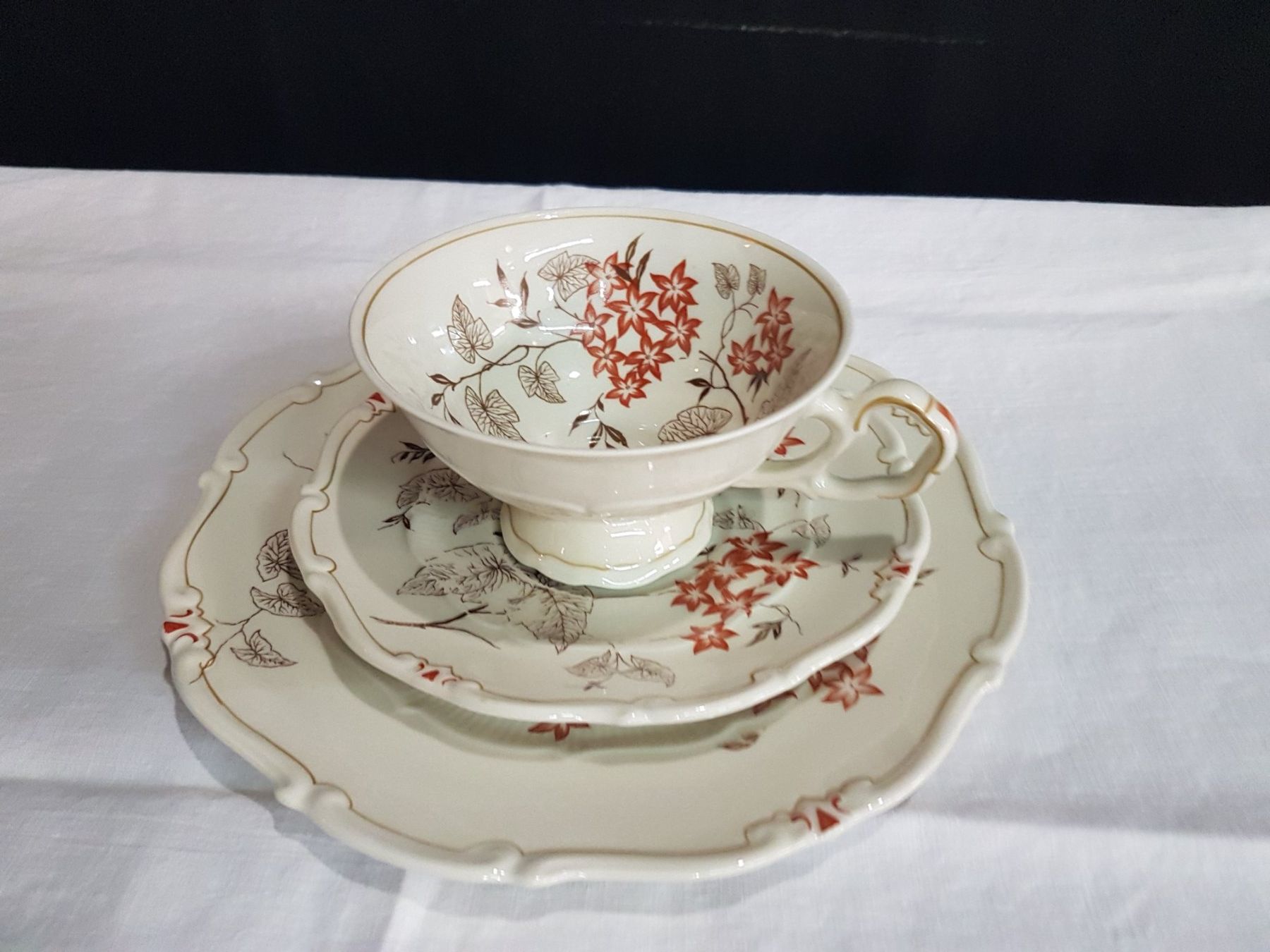 Geschirrsets: 14 Vintage 3-er Gedeck – Gebraucht aus Luzern von Verena19510 4