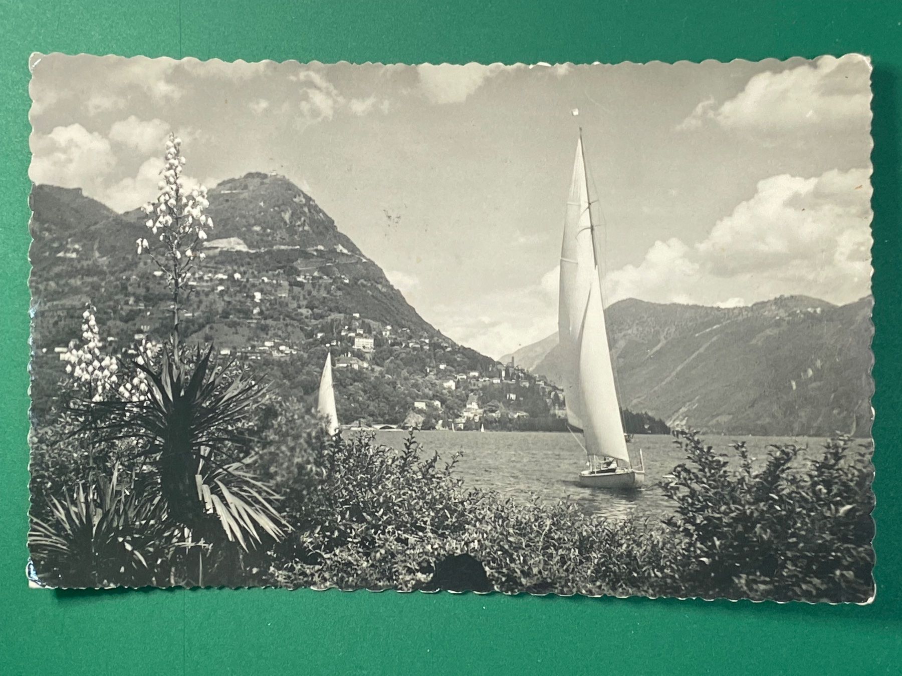 Cartoline postali: Lugano - Barche a vela e Monte Brè – Usato da Steg VS venduto da _vinci_