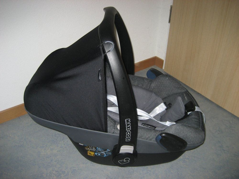 Maxi-Cosi Sièges auto: Pebble plus wie Pro I Size für 3 Way fix  2 Way One I-Size – D'occasion à Giswil par tilema 2