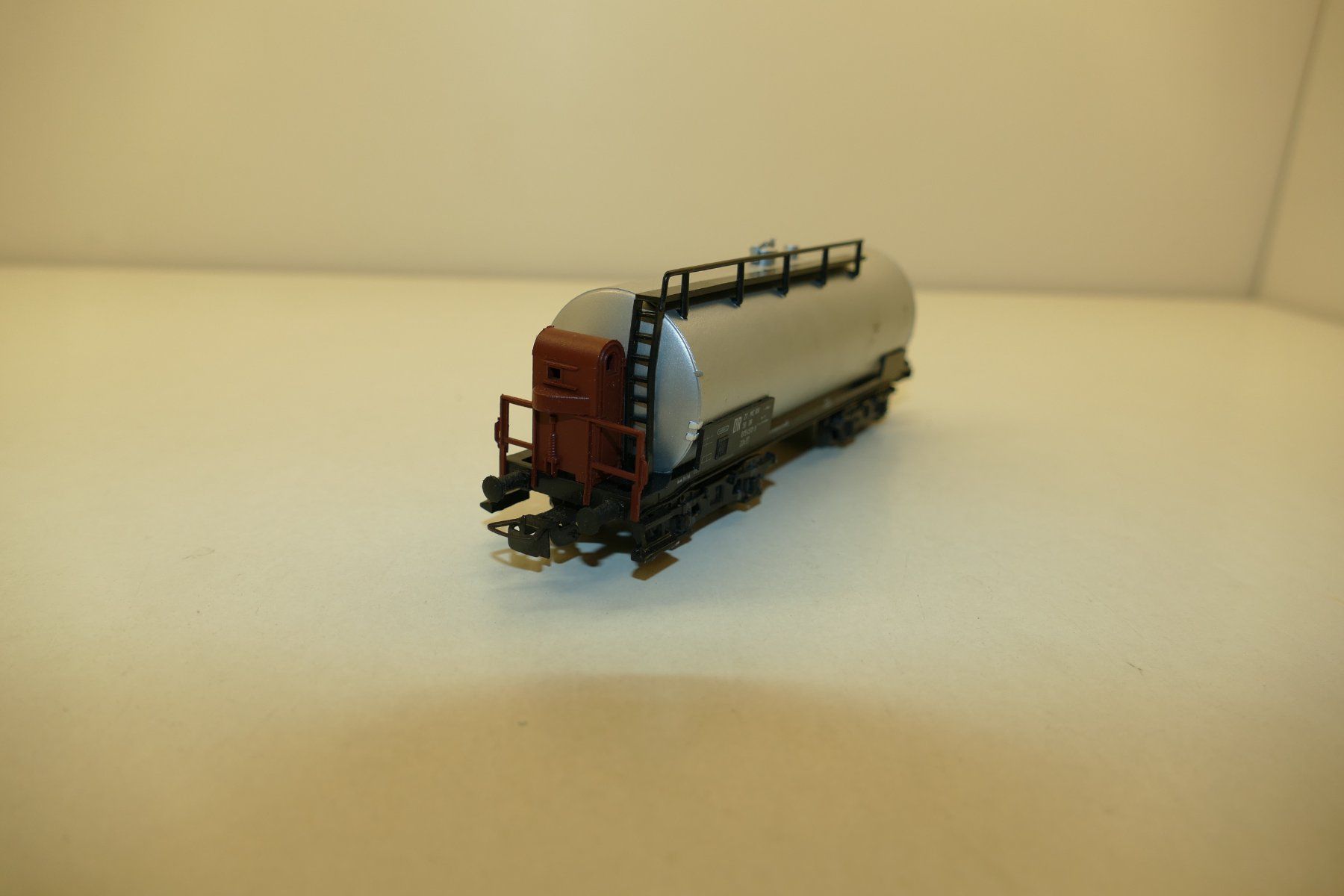 Piko Modelleisenbahnen: Piko H0: DR Kesselwagen – Gebraucht aus Niederhasli von rail-duerst 2