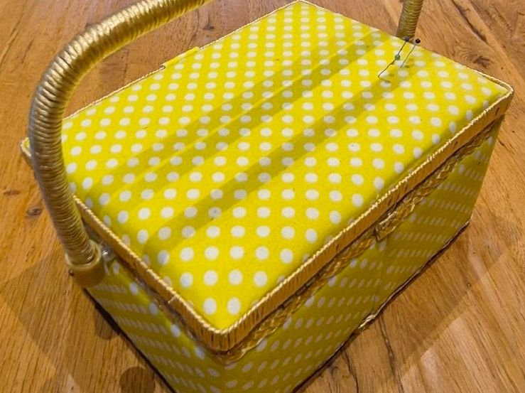 Altro in Bricolage: Nähkästchen im RETRO STYLE – Usato da Nottwil venduto da echtMOMO 2