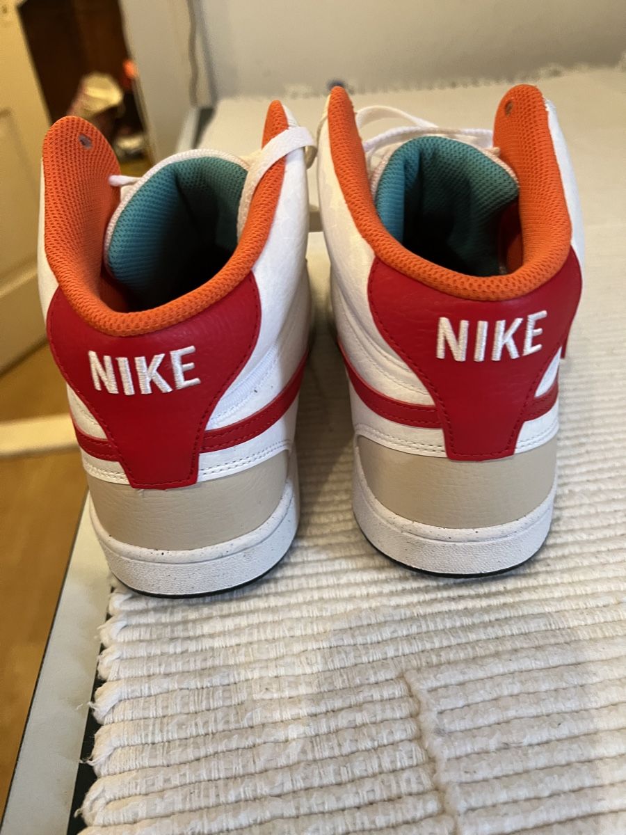 Nike Scarpe da uomo: Nike basketball schuhe – Nuovo (secondo la descrizione) da Wettingen venduto da OldKeeper 1
