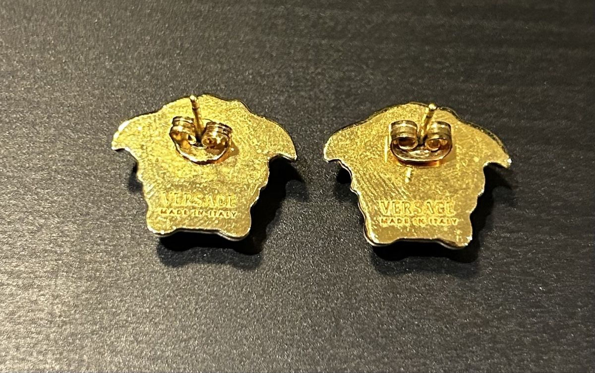 Versace Ohrringe & -stecker: Versace Medusa Ohrringe  – Gebraucht aus Ebmatingen von Christopher123 3