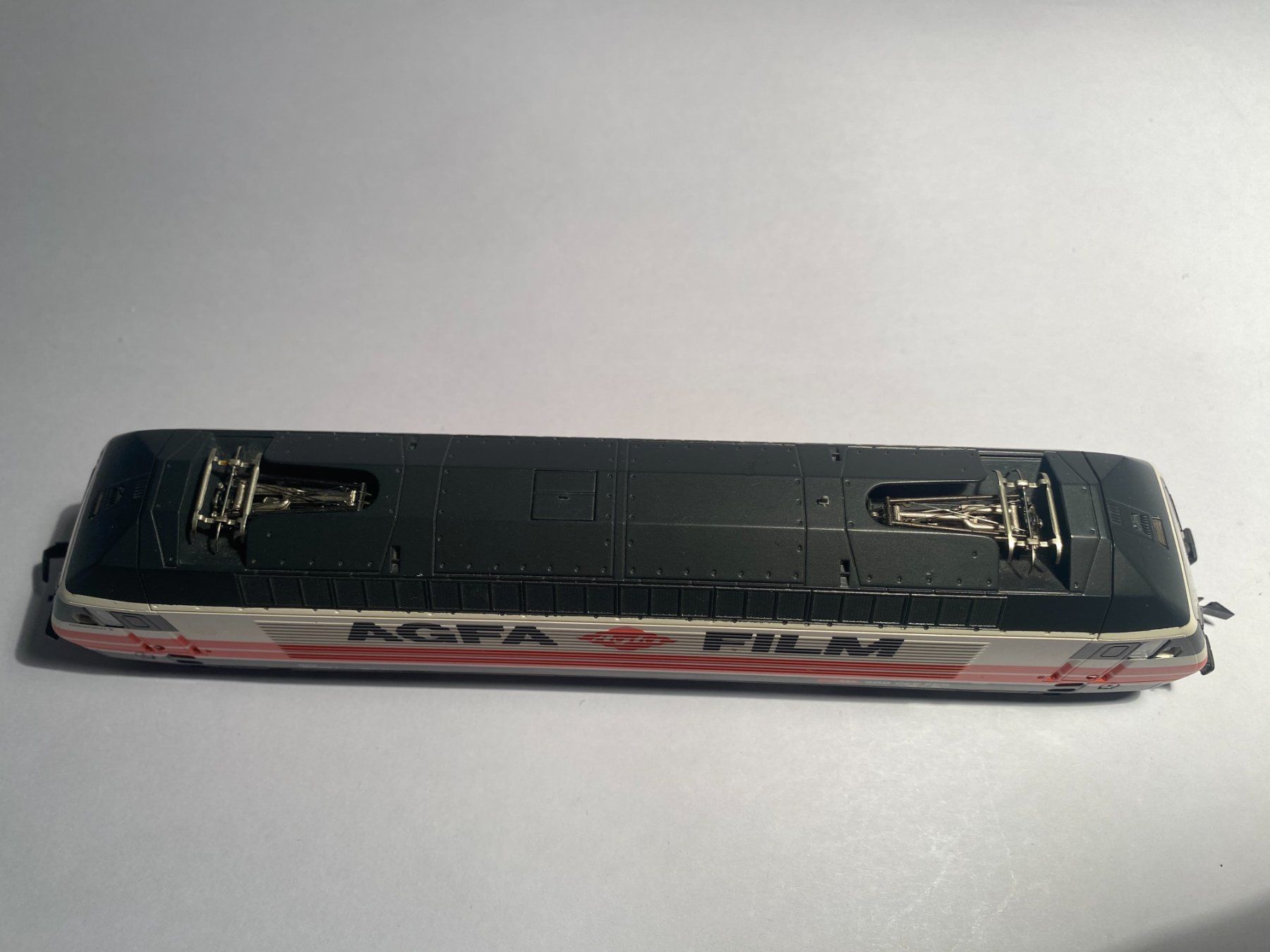 Roco Modellini di ferrovie: ROCO E-Lok SBB RE460 AGFA weiss, DC Analog – Usato da Buchrain venduto da Modellbahn11 5