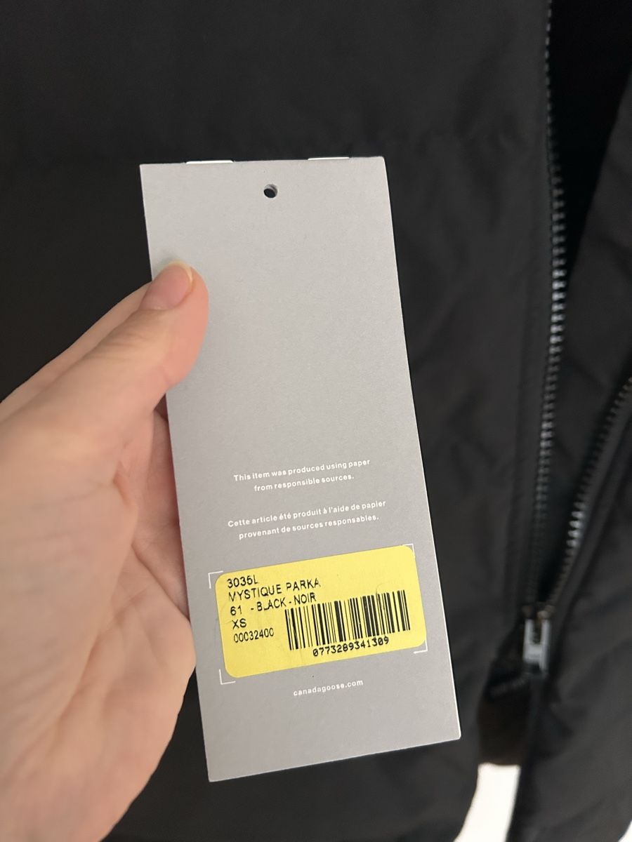 Canada Goose Giacche: Canada Goose parka – Usato da Zürich venduto da evasara 9