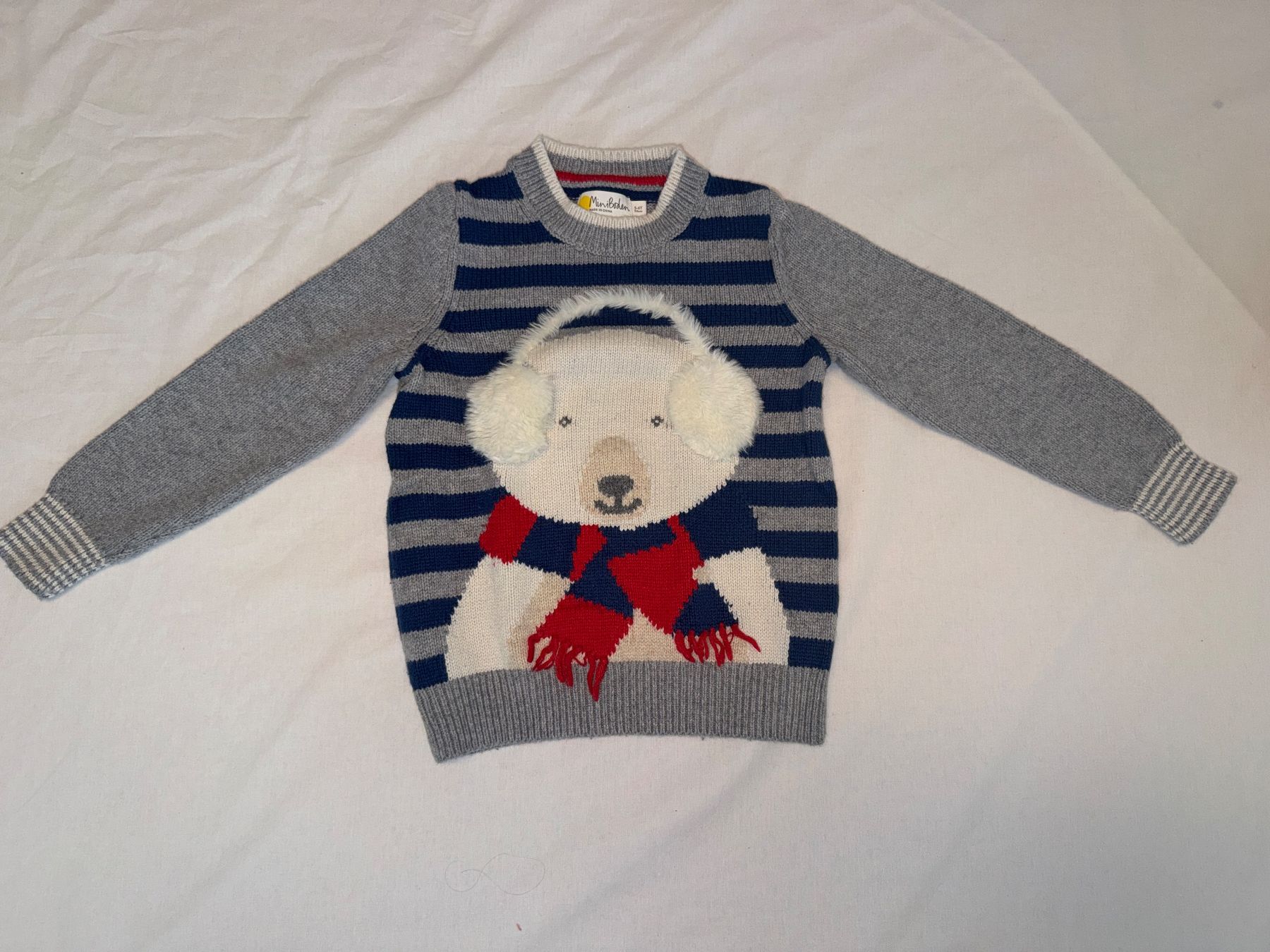 Mini Boden Maglioni & Felpe: Pullover mit Eisbär von Mini Boden Gr. 116 – Nuovo (secondo la descrizione) da Hettlingen venduto da SaMiViJu