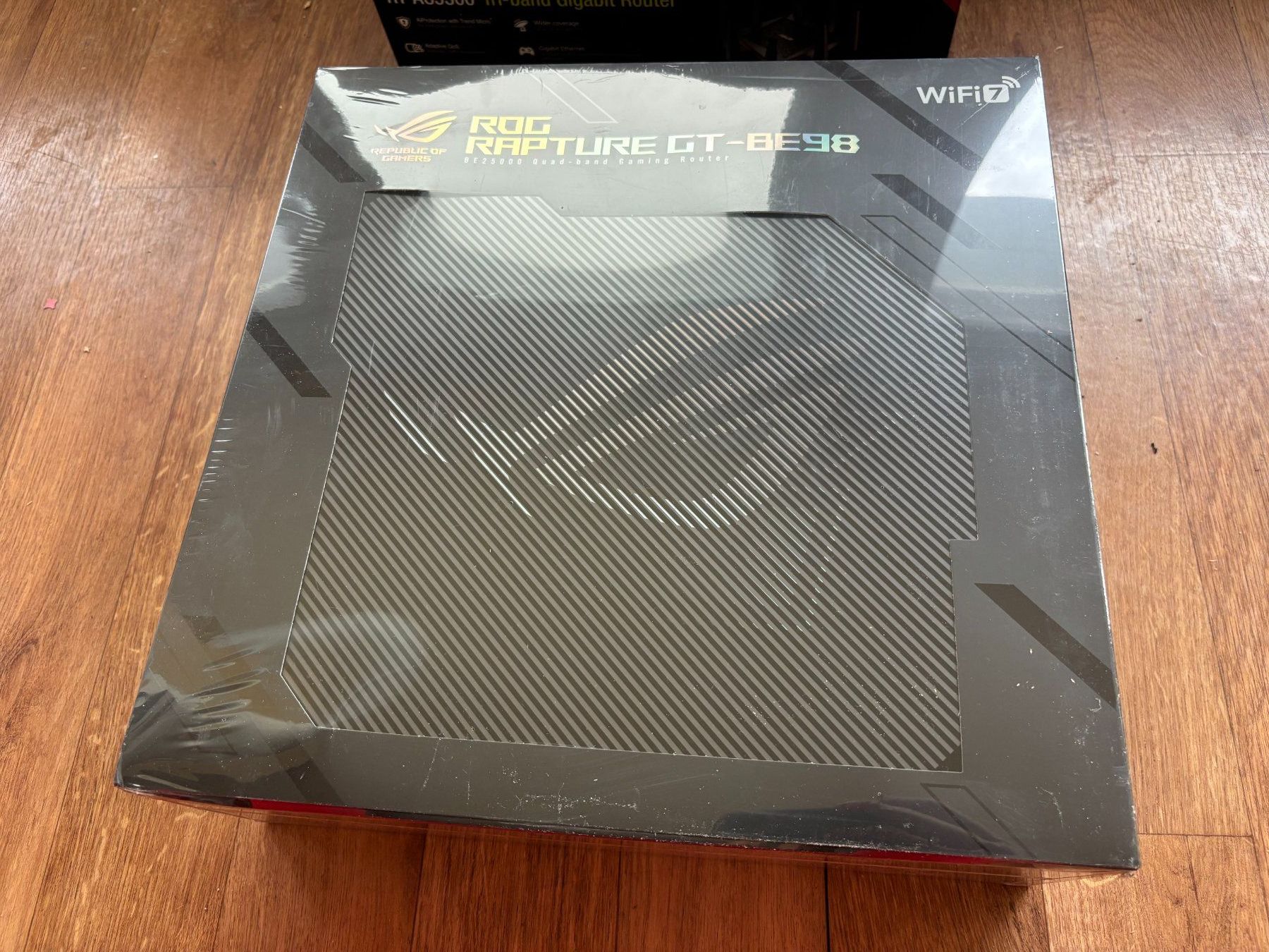 Asus Modem & Router: Asus ROG Rapture GT-BE98 – Nuovo e nell'imballaggio originale da Muttenz venduto da due_z7qf