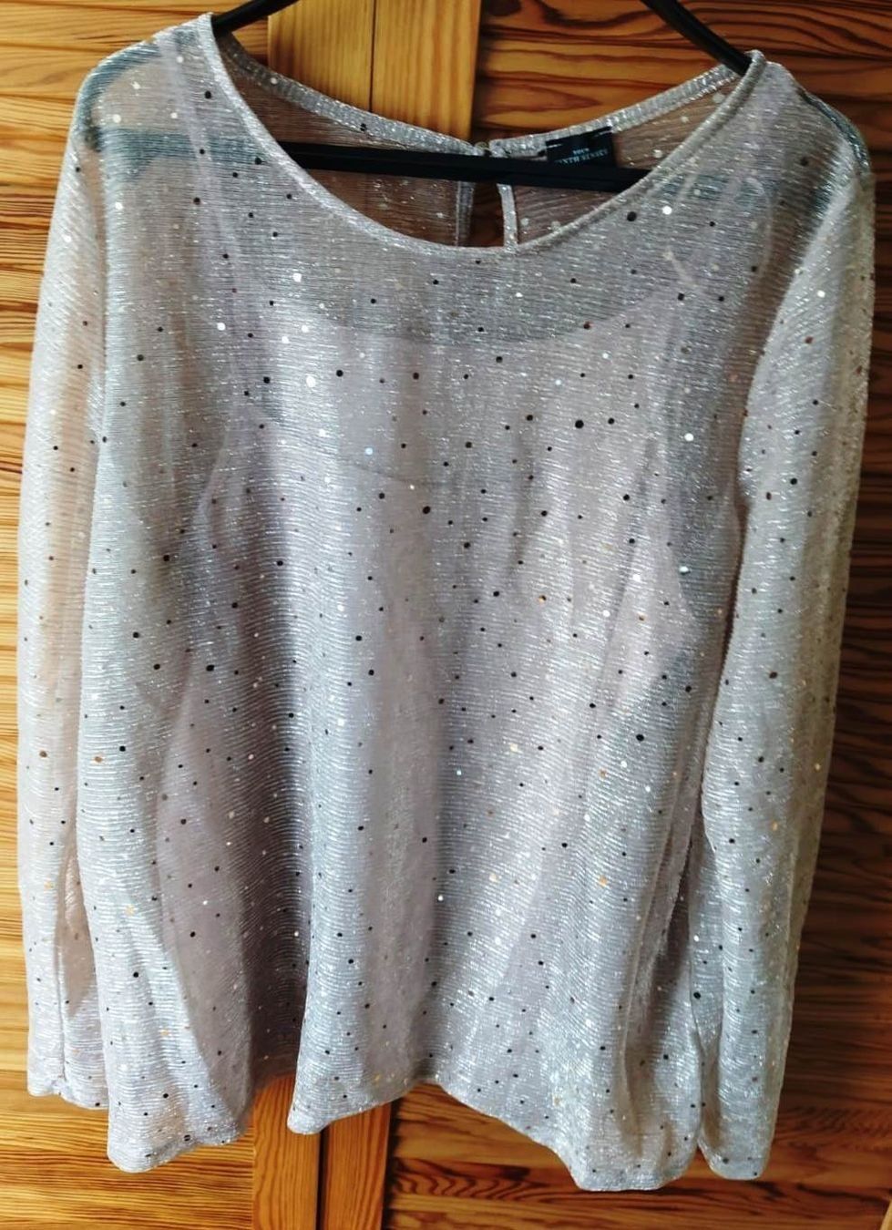 C&A Camicette: Bluse mit geknöpftem Nacken, Lachsfarbe - Grösse 42 - – Nuovo (secondo la descrizione) da Zürich venduto da 1980ale 2