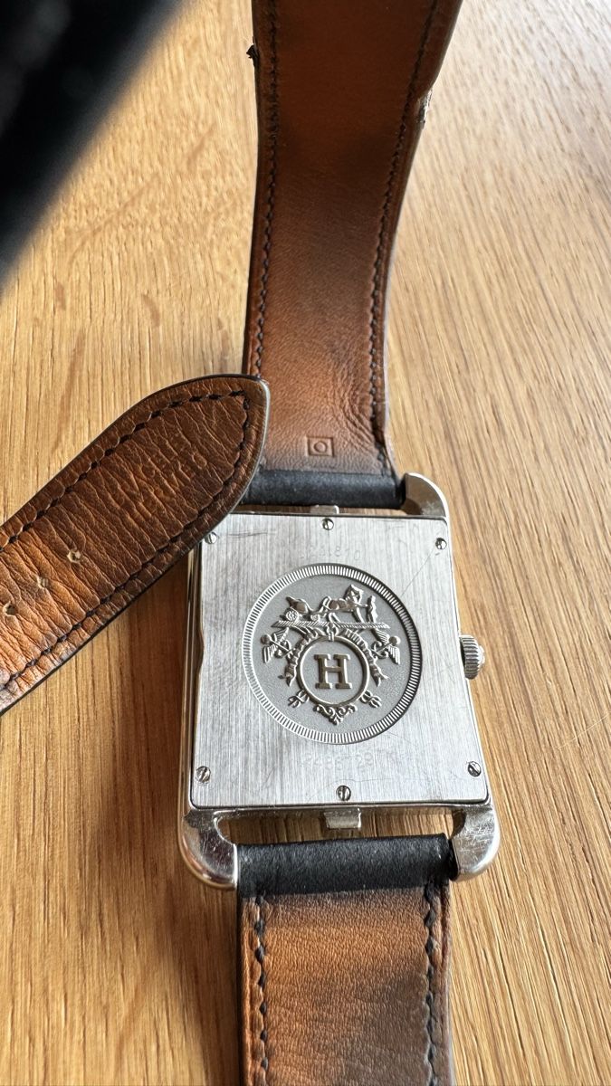 Hermès Orologi: Hermès Cape Cod Stahl, Lederarmband, Top! – Usato da Untersiggenthal venduto da TimeandShine 3