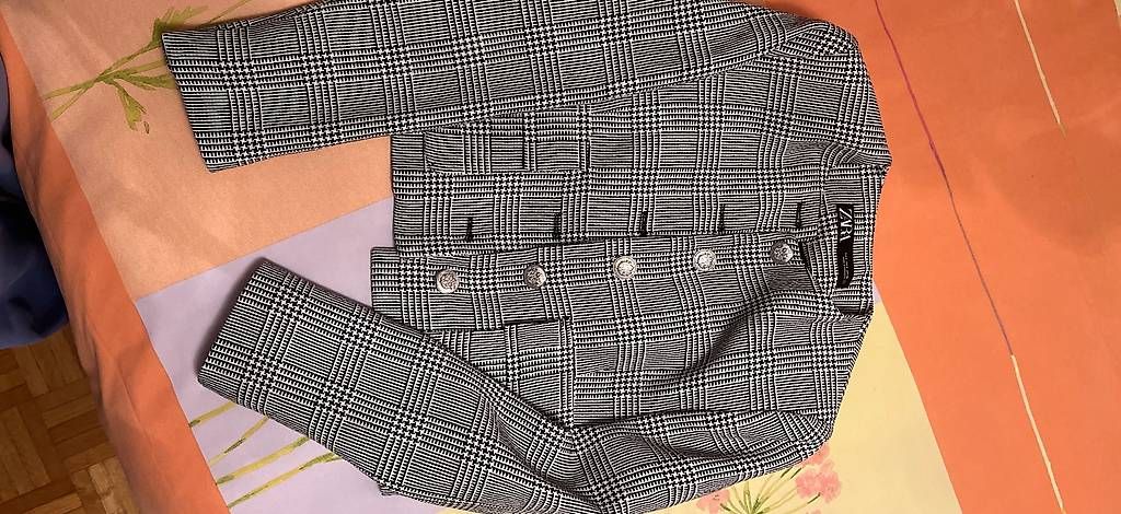 Giacche: Vendo giacca donna  – Usato da Pregassona venduto da lau_qqs8