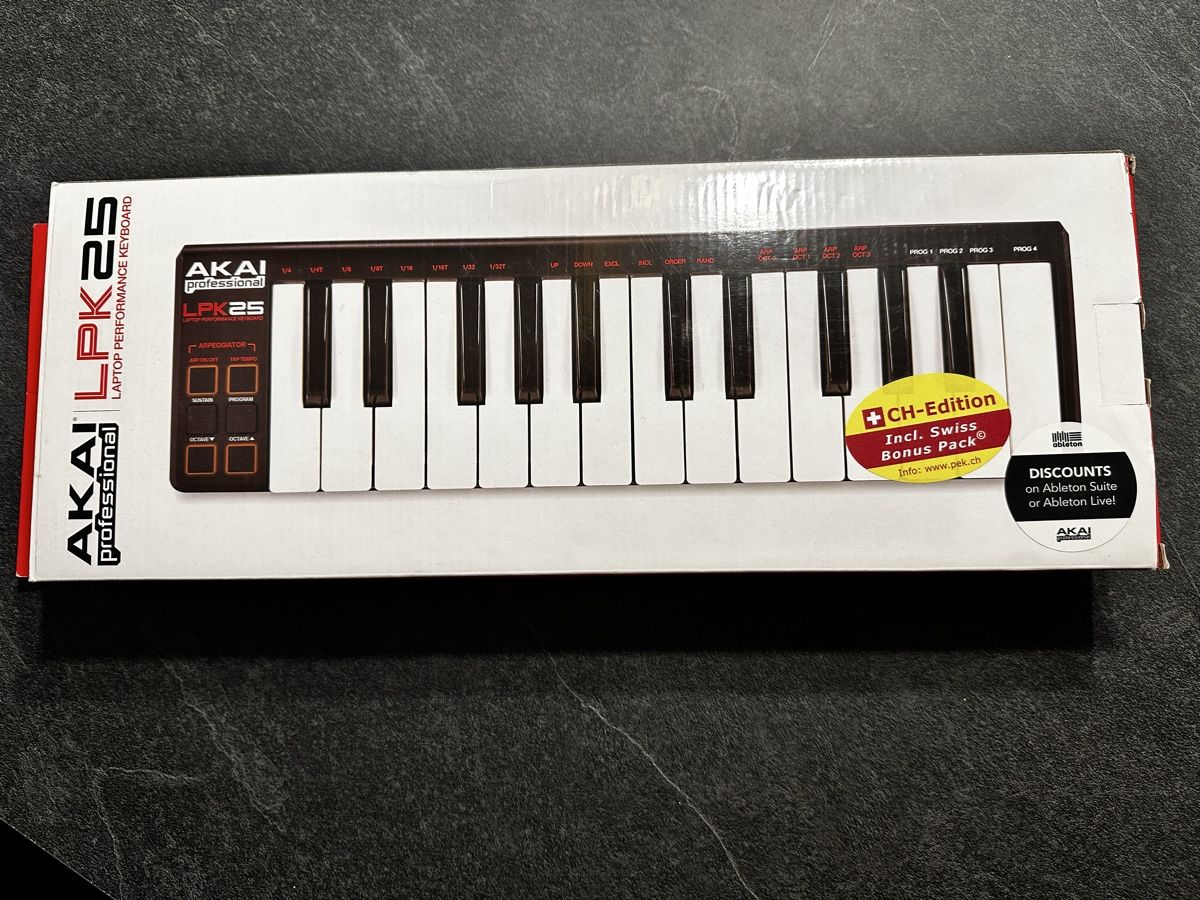 Akai Strumenti musicali: AKAI LPK 25 – Usato da Lyss venduto da REAL-R