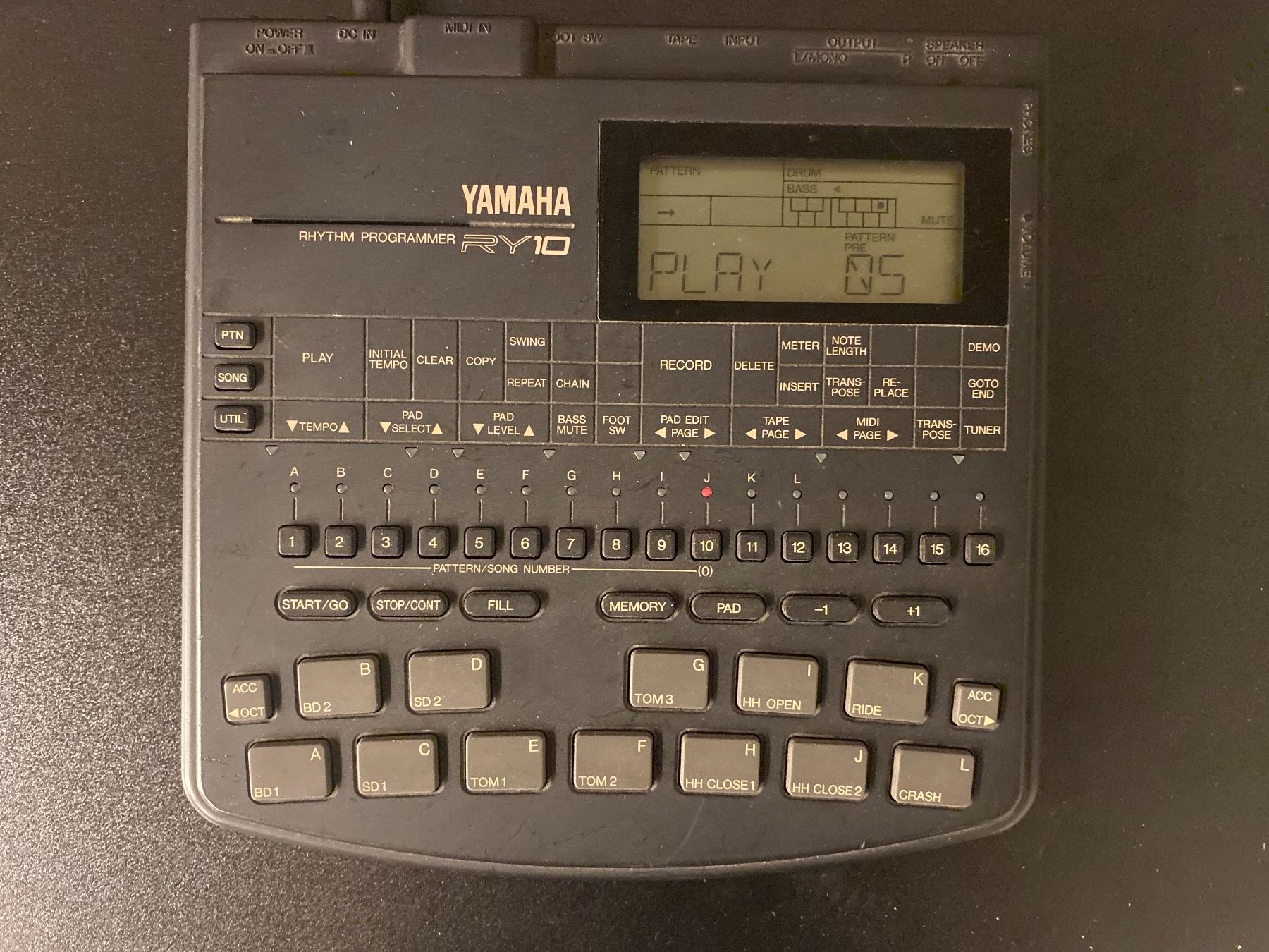 Yamaha Musikinstrumente: Drumcomputer Yamaha RY10 Rhythm Programmer gebrauchter Zu... – Gebraucht aus Goldau von Speedpage