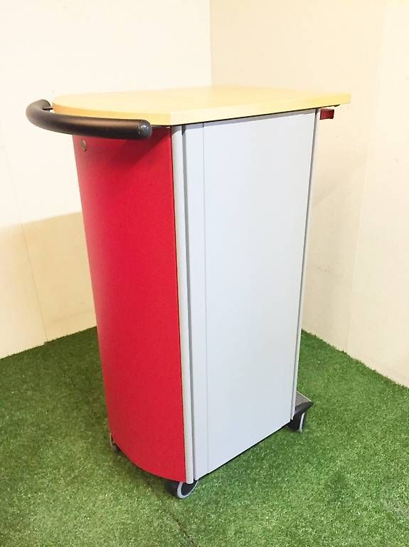 Lista Banconi: Tembea Roll Caddy, Korpus – Usato da Ballwil venduto da ClassicGallery 3