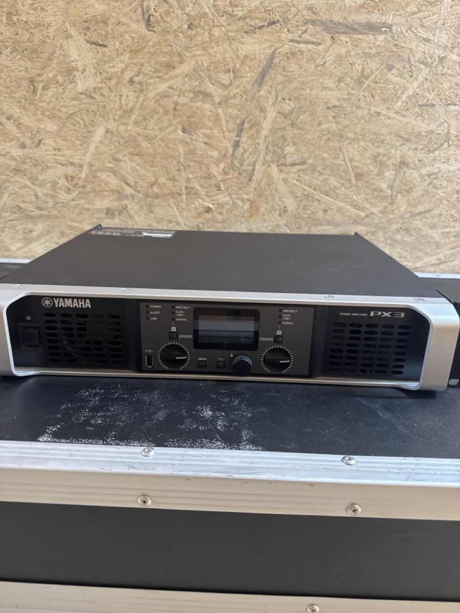 Yamaha Verstärker: Yamaha PX3 Power Amplifier – Gebraucht aus Goldingen von DDietziker