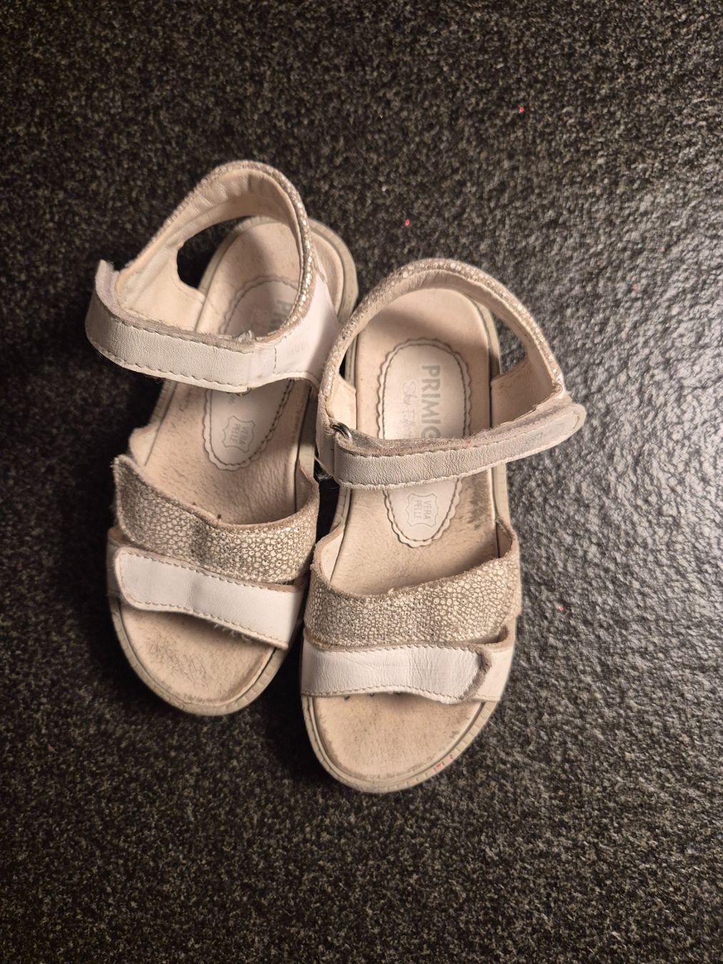 Primigi Scarpe per ragazze: PRIMIGI Kindersandalen, Grösse 28! – Usato da Altendorf venduto da MiriCaj 1