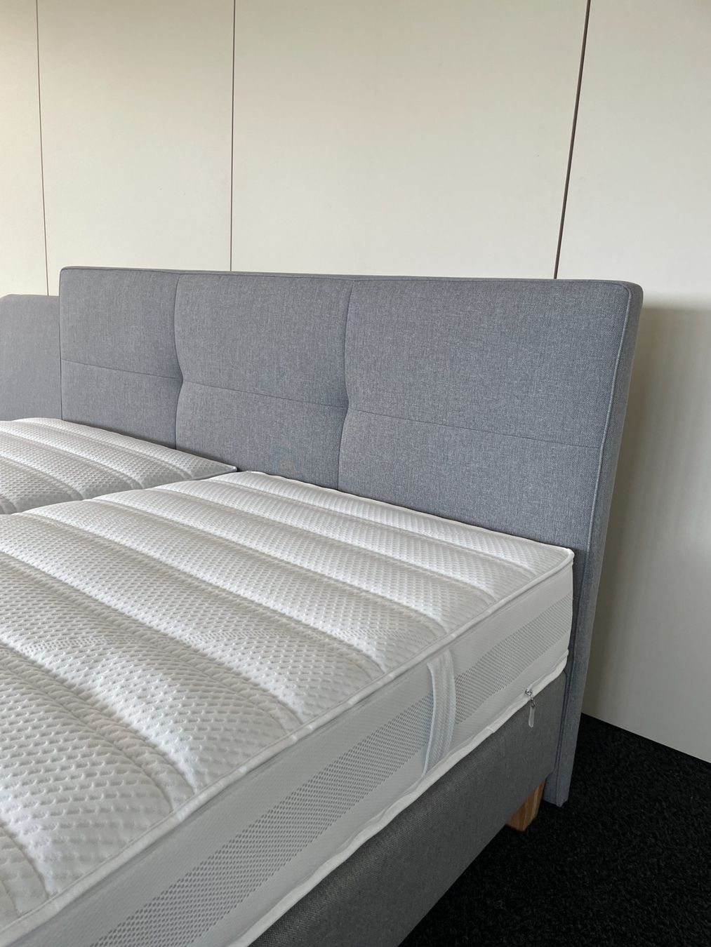 Lits: Philrouge EOS Boxspringbett aus Ausstellung – Neuf (Voir description) à Gais par Pat_ogris 5