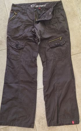 Hosen gr.42