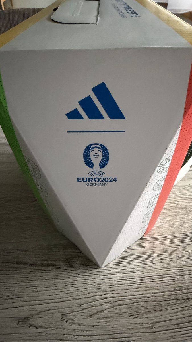 Adidas Palloni: Fussball adidas EURO24 PRO  – Nuovo e nell'imballaggio originale da Ebnat-Kappel venduto da Kev_pwr5