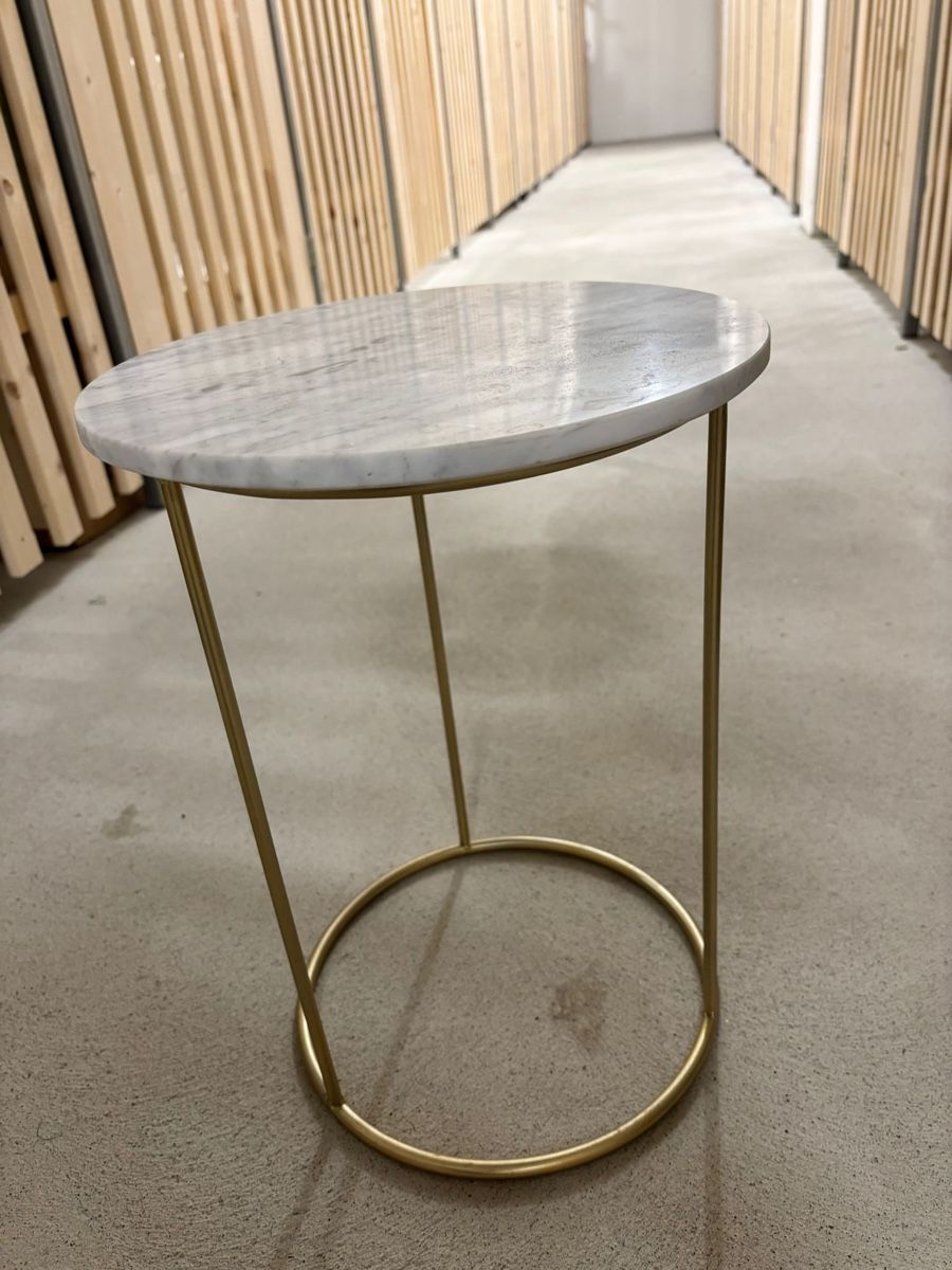 Tische: 2 Marble and gold metal side tables – Gebraucht aus Dübendorf von cpichon 2