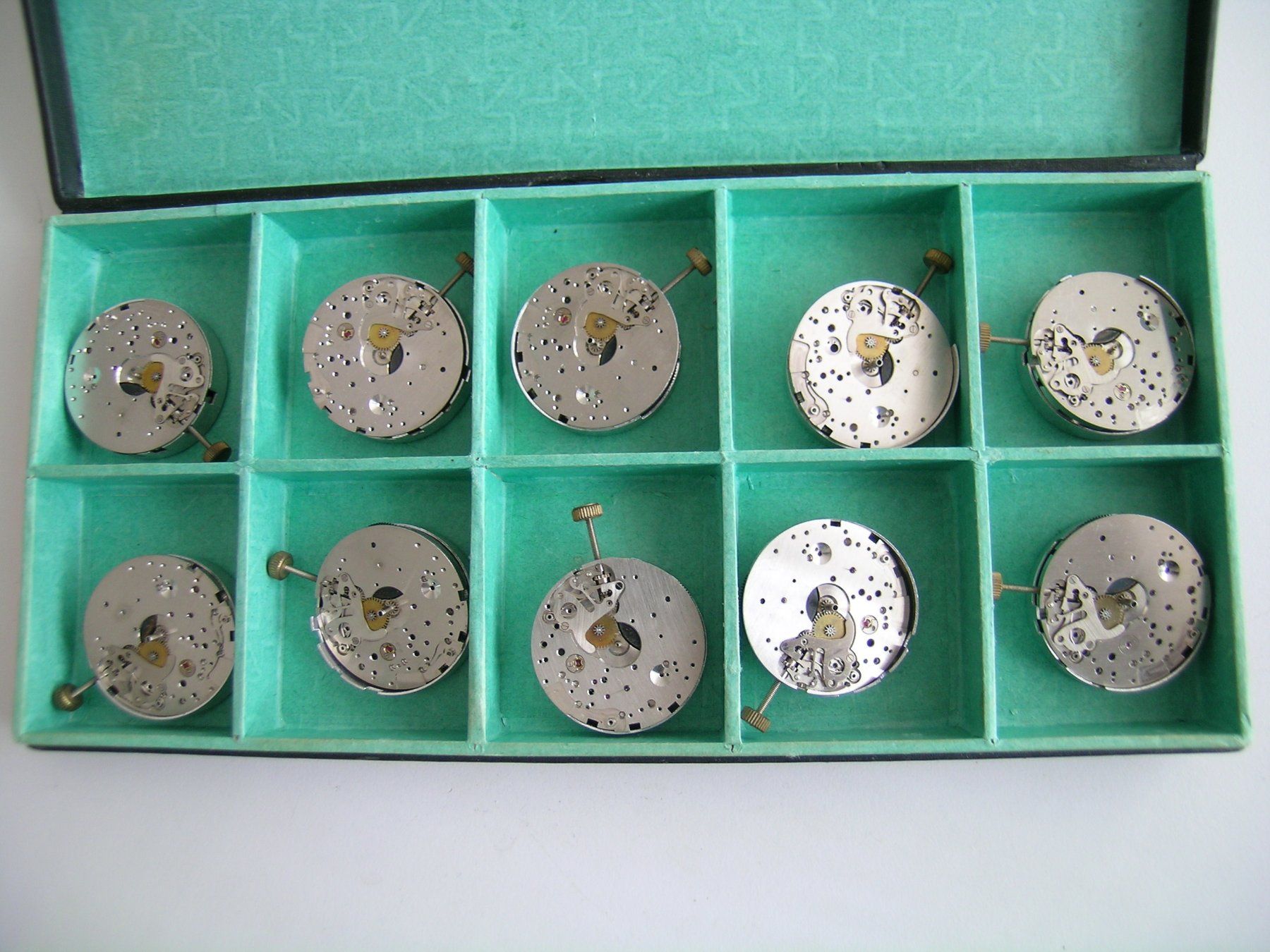 Orologi: 10 x Landeron 186: unkomplette Uhrwerke – Nuovo (secondo la descrizione) da Grenchen venduto da esa-9162-9164 1