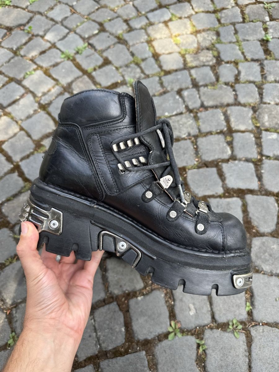 New Rock Scarpe da uomo: New Rock M-220-C2 Black Leather Platform Boots EU 42 Gothic – Usato da Effretikon venduto da rus_2l2p 8