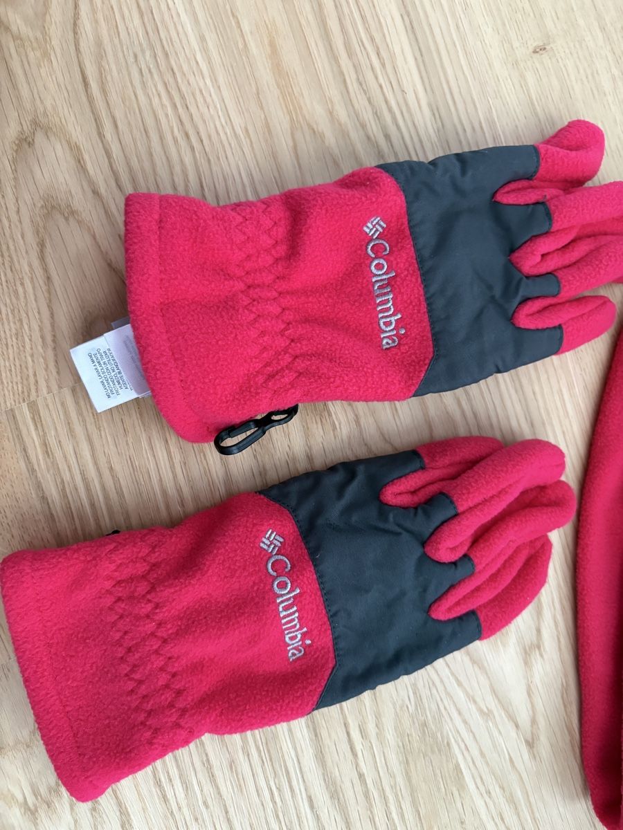 Columbia Guanti & manicotti: Columbia hat & gloves – Usato da Rolle venduto da gos_2xy5 1