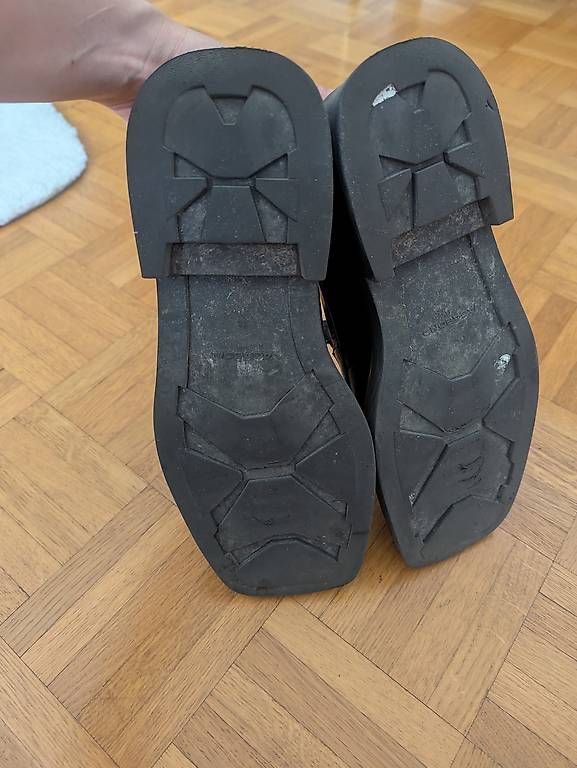 Scarpe da donna: Schwarze Vagabond Eyre Loafer Square Toe – Usato da Zürich venduto da lin_6dtc 2