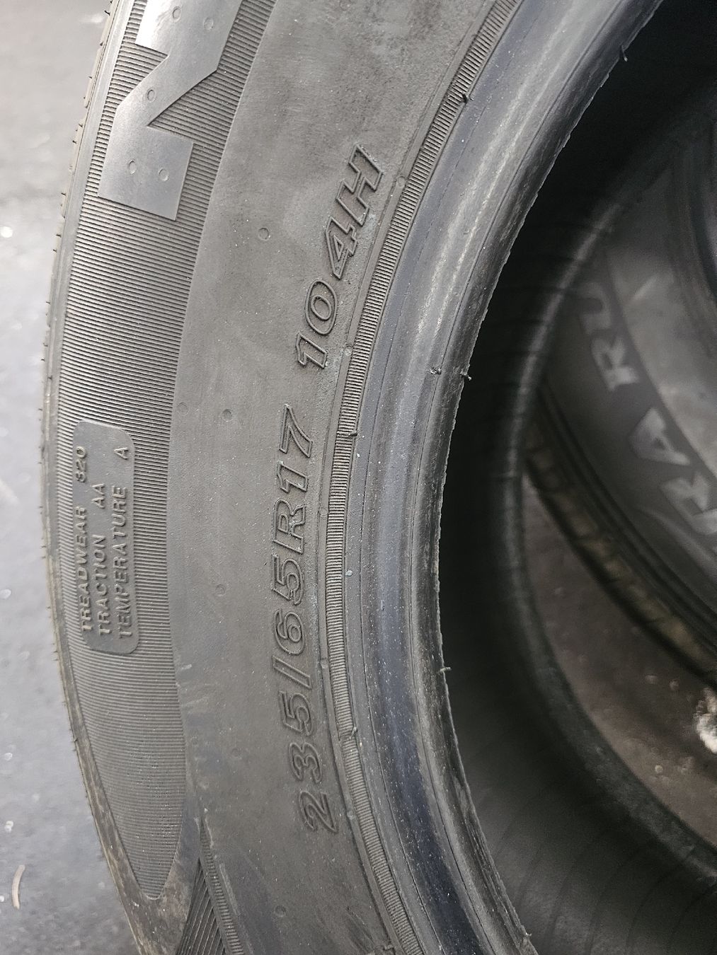 Pneumatici & Ruote complete: Sommer Pneu  235 65 R17 – Usato da Wohlen AG venduto da mmuell111 1