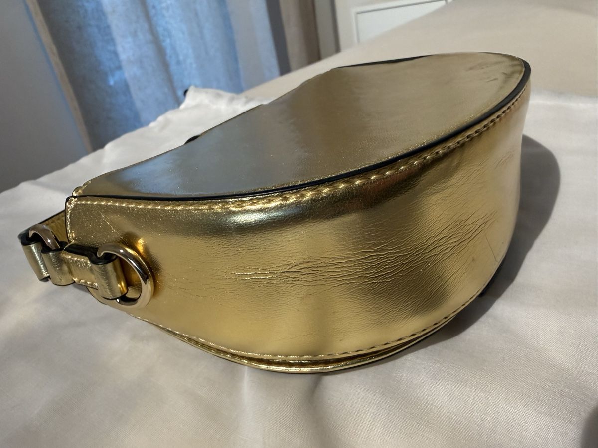 Versace Borse da donna: Versace Goldene Tasche – Usato da Schlieren venduto da ana_ribeiro19 6