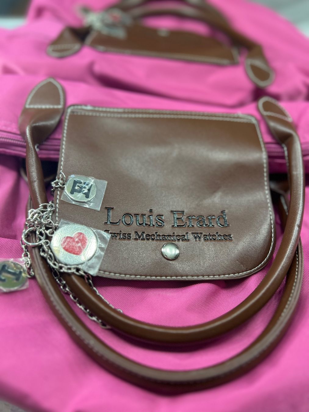 Borse da donna: Louis Erard Handtasche Pink – Nuovo (secondo la descrizione) da Zürich venduto da C.Bir