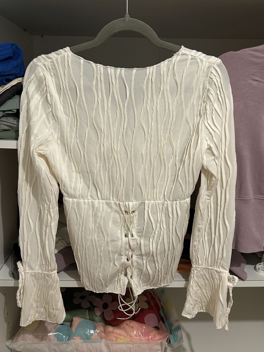 Camicette: Lace-Up Corset Style Blouse – Nuovo (secondo la descrizione) da Zürich venduto da Mmmico 1