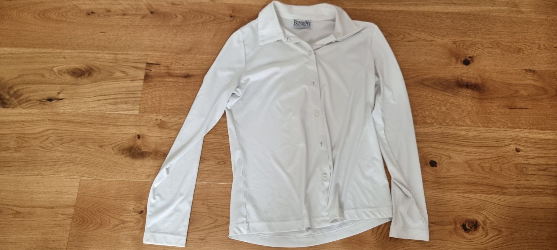 Lotti di vestiti: 9er-Set: Damenoberteile Grösse 36/38 – Usato da Lachen SZ venduto da allesweg78 3