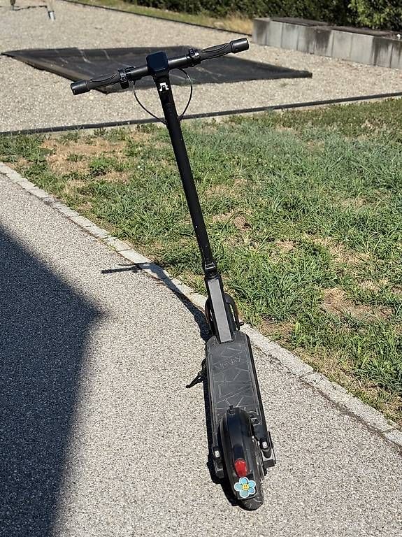 Kickboard: E Scooter VMax VX2 Pro | NEUE Reifen – D'occasion à Fislisbach par amhvel97 1