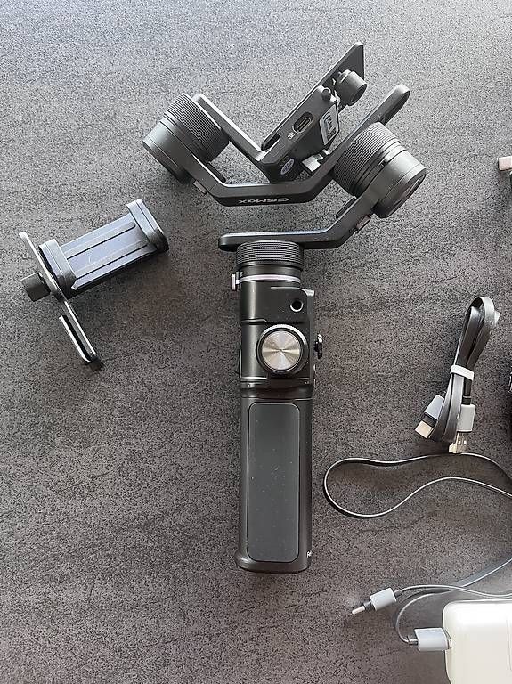 Videocamere: Gimbal Feiyutech G6 Max comme neuf – Usato da Lucens venduto da Didicoen