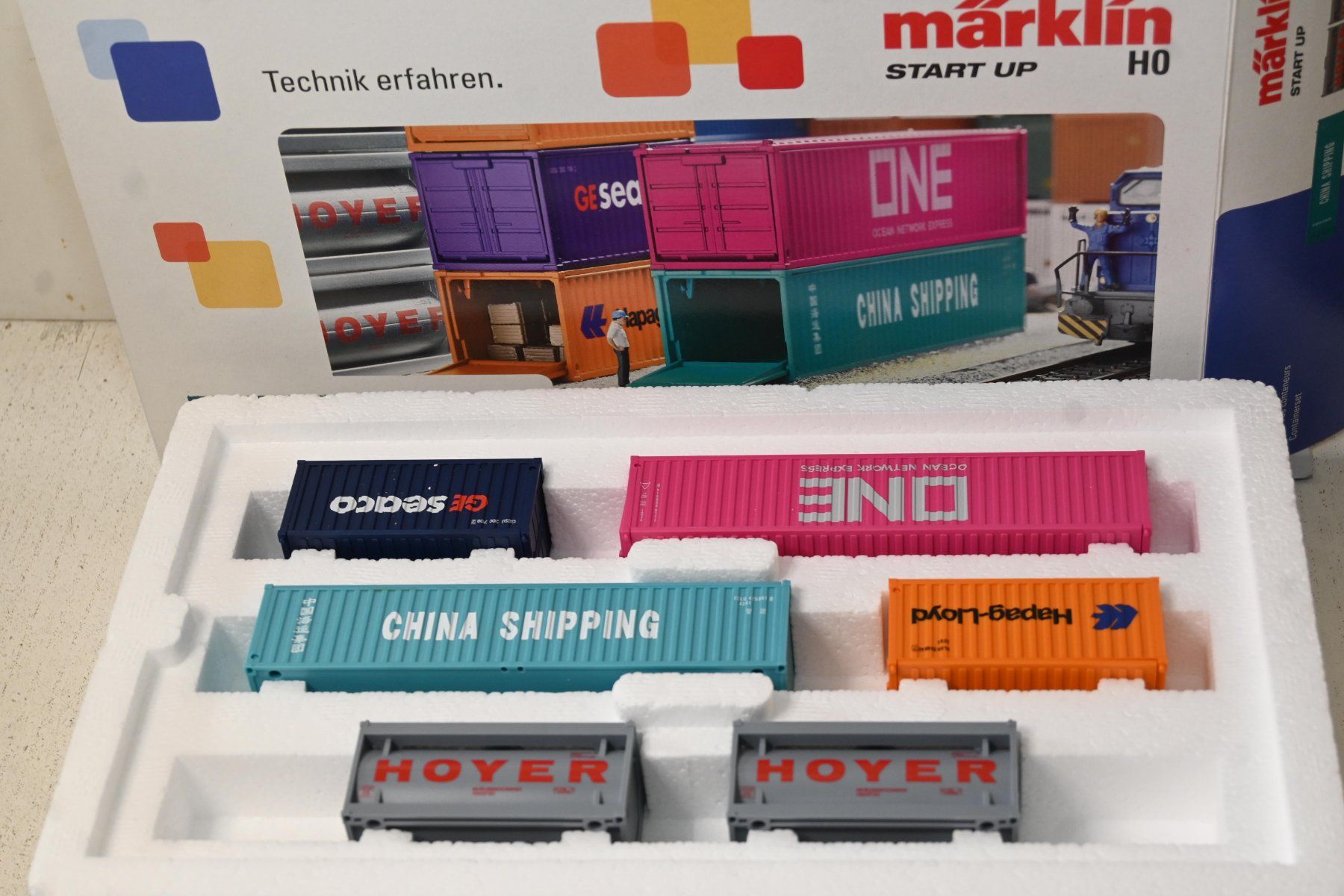 Märklin Modellini di ferrovie: Märklin 72453 Container Set H0 mit OVP – Usato da Laupen ZH venduto da Zmoewe