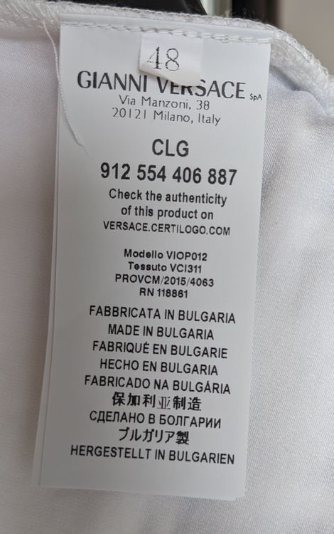 Versace T-shirt: Versace T-shirt – Nuovo (secondo la descrizione) da Thalwil venduto da kat_d85f 1