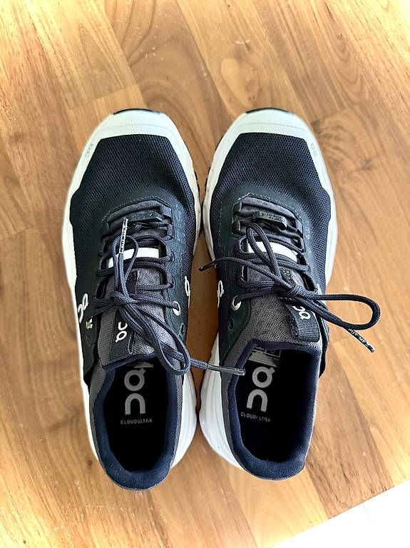 On Scarpe da uomo: On Cloudultra 2  Grösse 38.5  Neuwertig! – Usato da Oftringen venduto da schnullliii 1