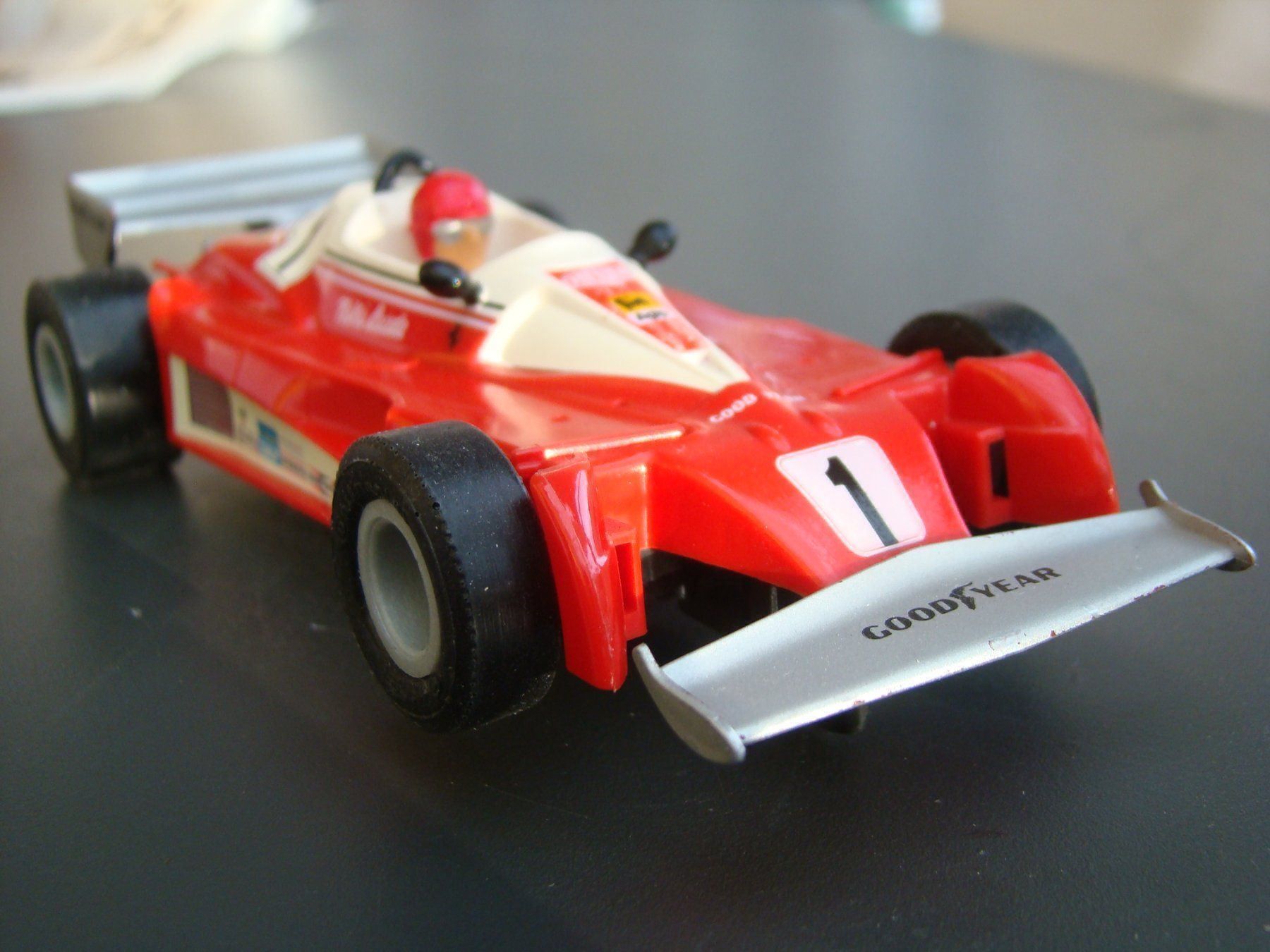 Fleischmann Rennbahnen: Fleischmann Ferrari 312T Nikki Lauda rar – Gebraucht aus Walzenhausen von Vanquish711 9