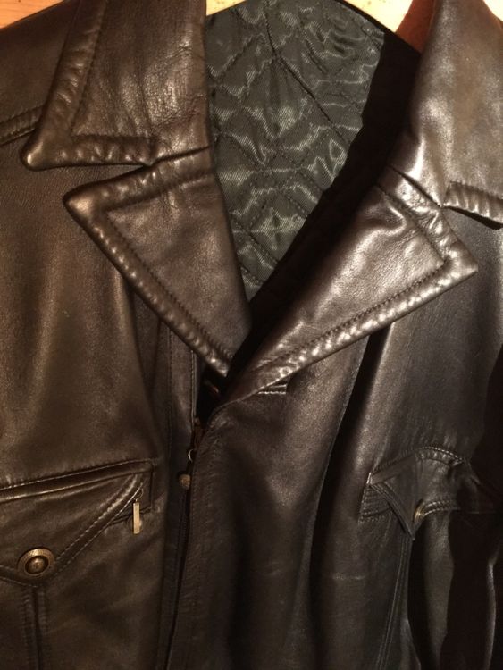 Versace Giacche: Herren Lederjacke V2 by Versace Gr. L schwarz – Usato da Lauenen b. Gstaad venduto da Li-A8gut 5