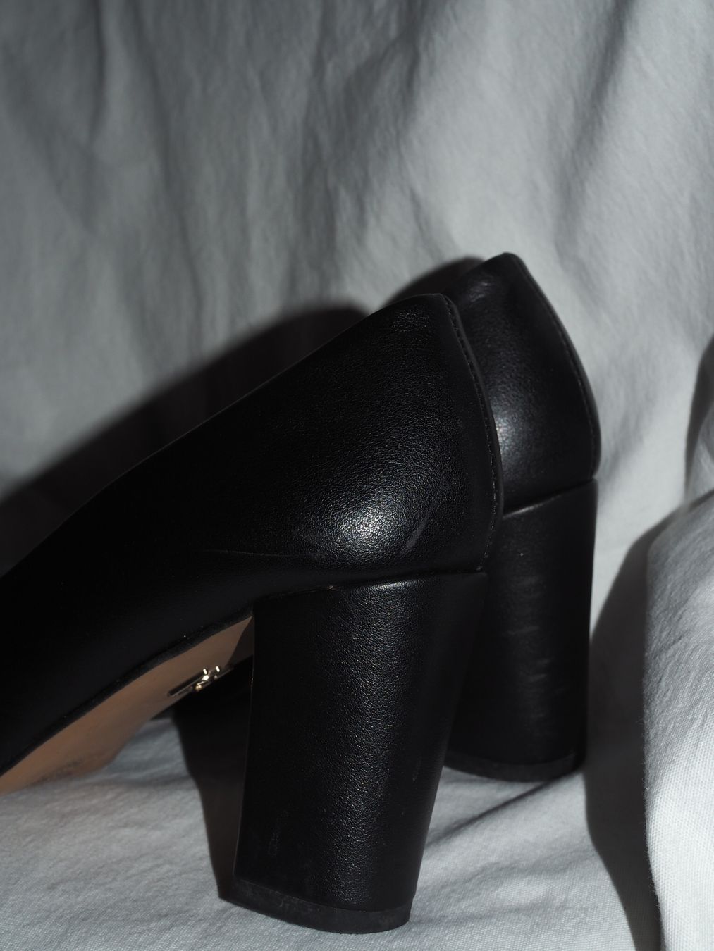 Scarpe da donna: Schwarze KAZAR Leder-Pumps , Gr. 38 – Usato da Luzern venduto da MweziMystique 7