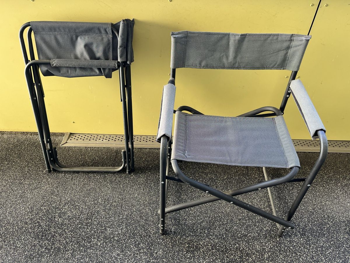 Set di tavolo e panche: 2x Campingstühle mit Aluminium Campingtisch – Usato da Baden venduto da zi_ai 2