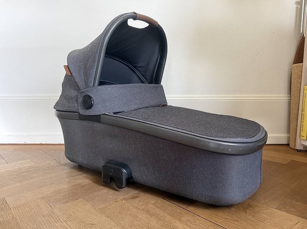 Maxi-Cosi Carrozzine: Maxi Cosi Oria Babywanne – Usato da Thun venduto da shoutitoutcorp
