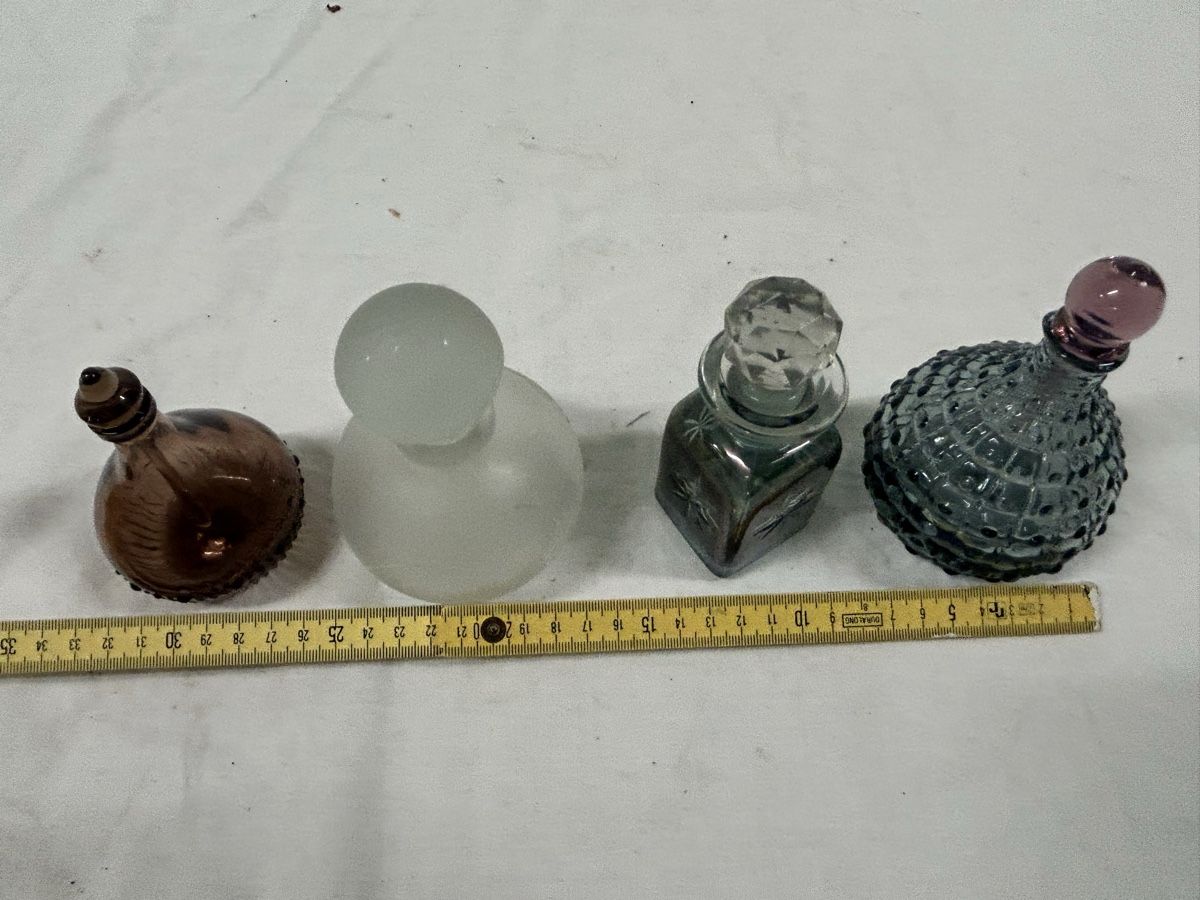 Flaconi: Parfümflaschen Set 4 Glasflaschen Flacon – Usato da Fanas venduto da Alessio11 3