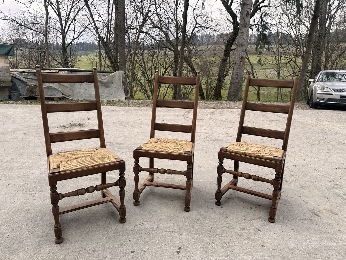 Sedie: Antike Holzstühle – Usato da Igis venduto da Sh99smile