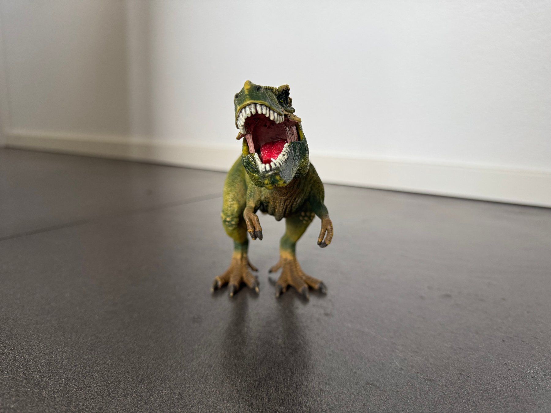 Schleich Statuette: Tirannosaurus Rex Schleich Figur 11 – Usato da Fribourg venduto da tschjoly 1