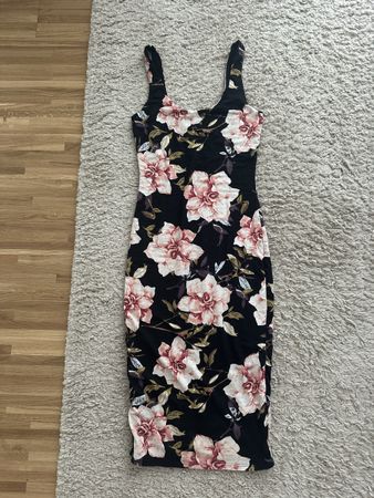 Blumenkleid Sommerkleid Minikleid Schwarz Blumen Neu Gr. S