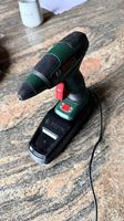 Bosch Akku-Heissklebepistole PKP 7,2, 60 Klebestifte